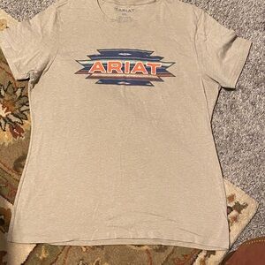 Ariat  tan T-Shirt with Graphic western Logo XXL